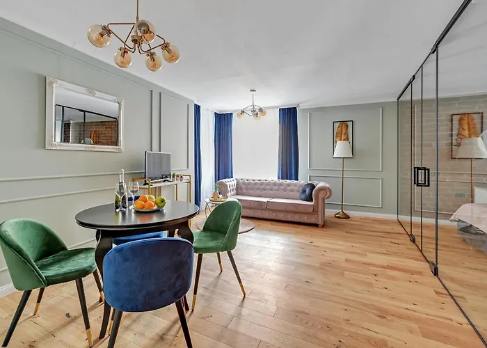 Warzywnicza Old Town *